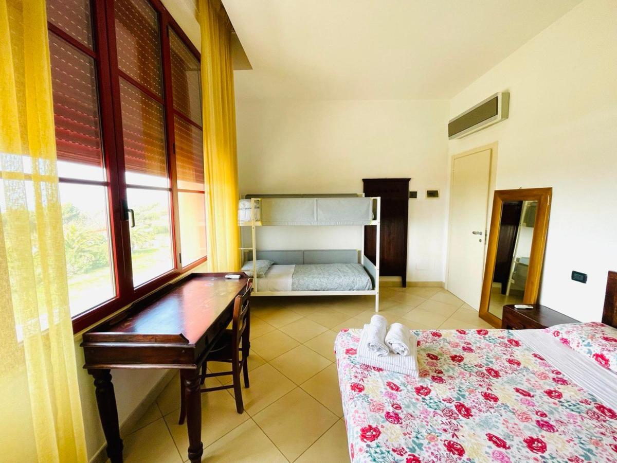 Regina Beach Holiday Apartments Tirrenia Exteriér fotografie